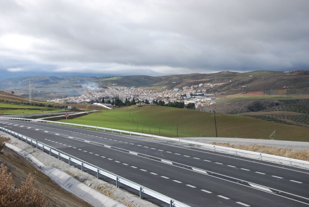 carreteras con casas de pueblo